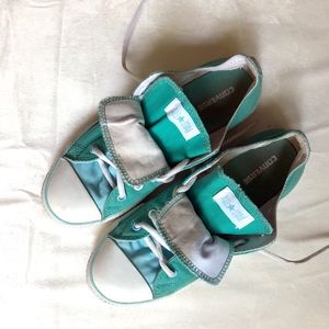 Host Pick 🍒 Chuck Taylor All Star Double Tongue Sneakers